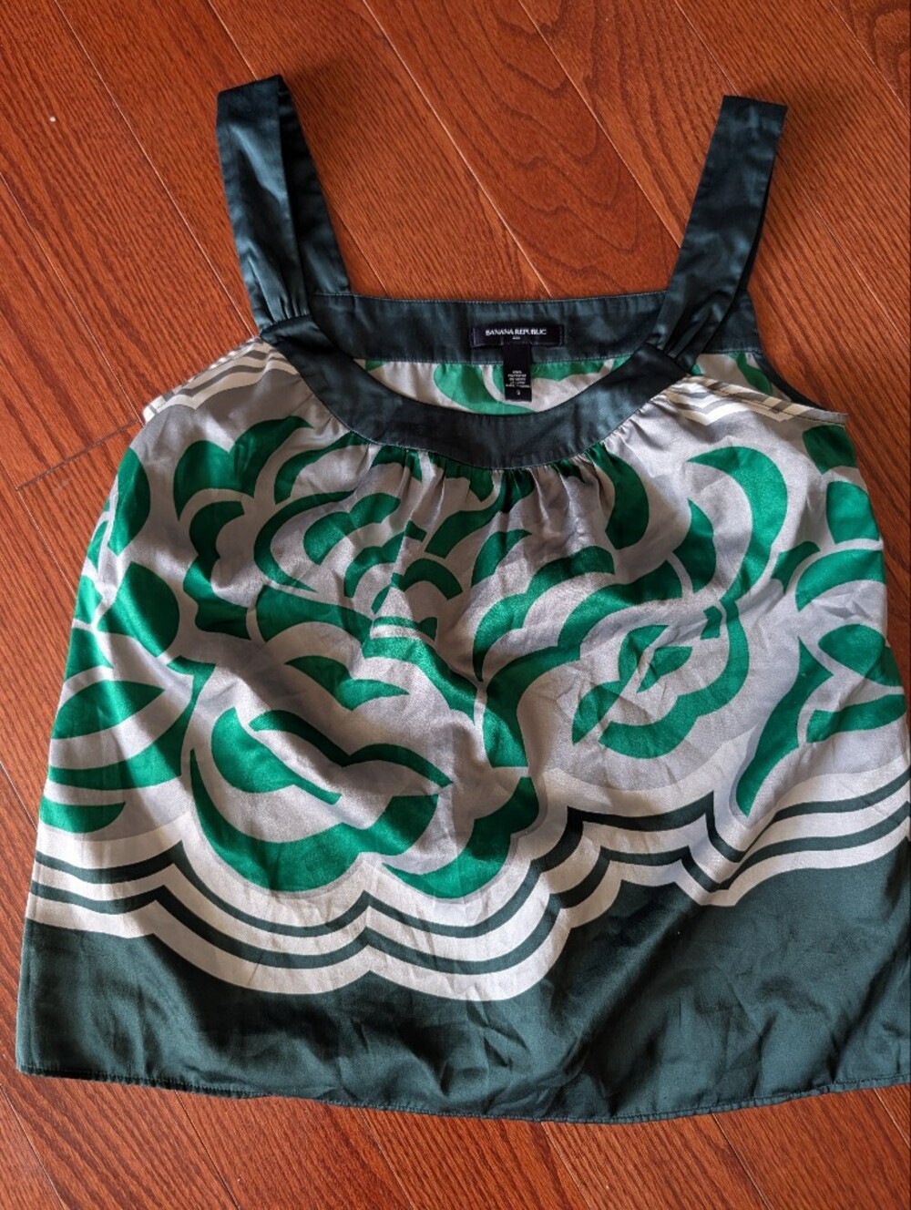 Banana Republic Green & White Abstract Print Tank